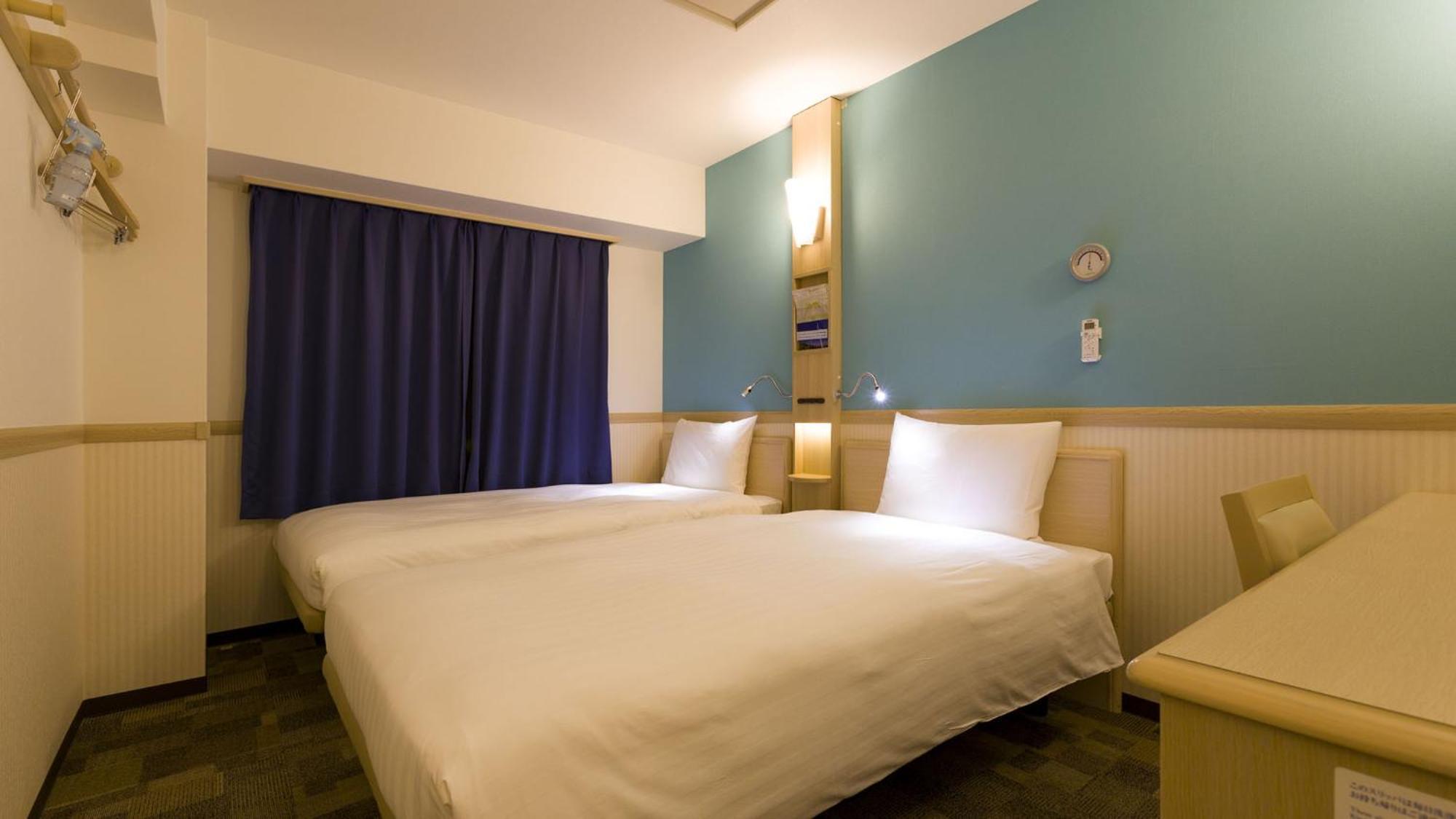 Toyoko Inn Shizuoka Shimizu Ekimae Zimmer foto